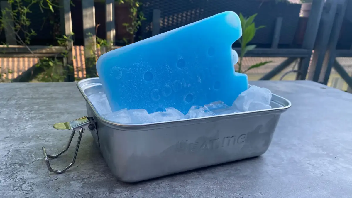 cool.me ice pack in HEAT.me Grill & Chill Lunchbox